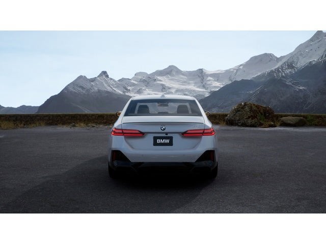 2027 BMW 530i Base