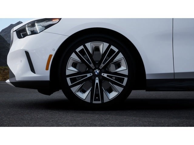 2027 BMW 530i Base