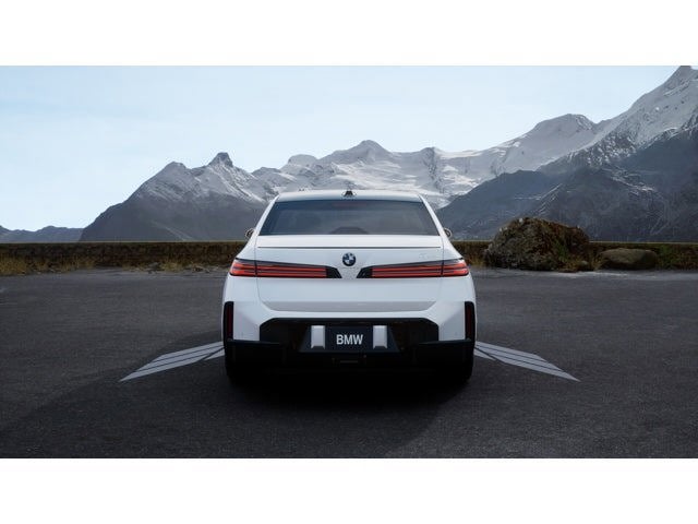 2027 BMW i7 Base