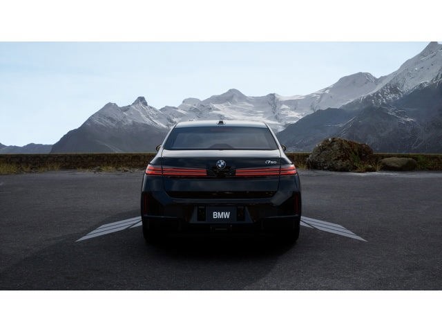 2027 BMW i7 Base