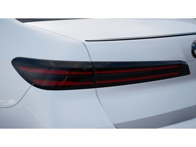 2027 BMW i7 Base