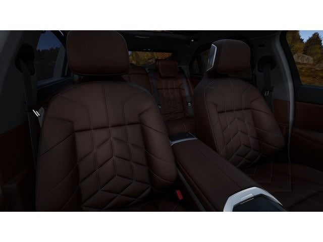 2027 BMW i7 Base