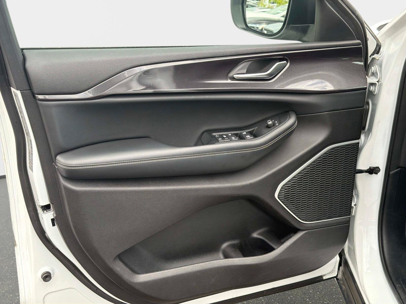 2021 Jeep Grand Cherokee L Laredo