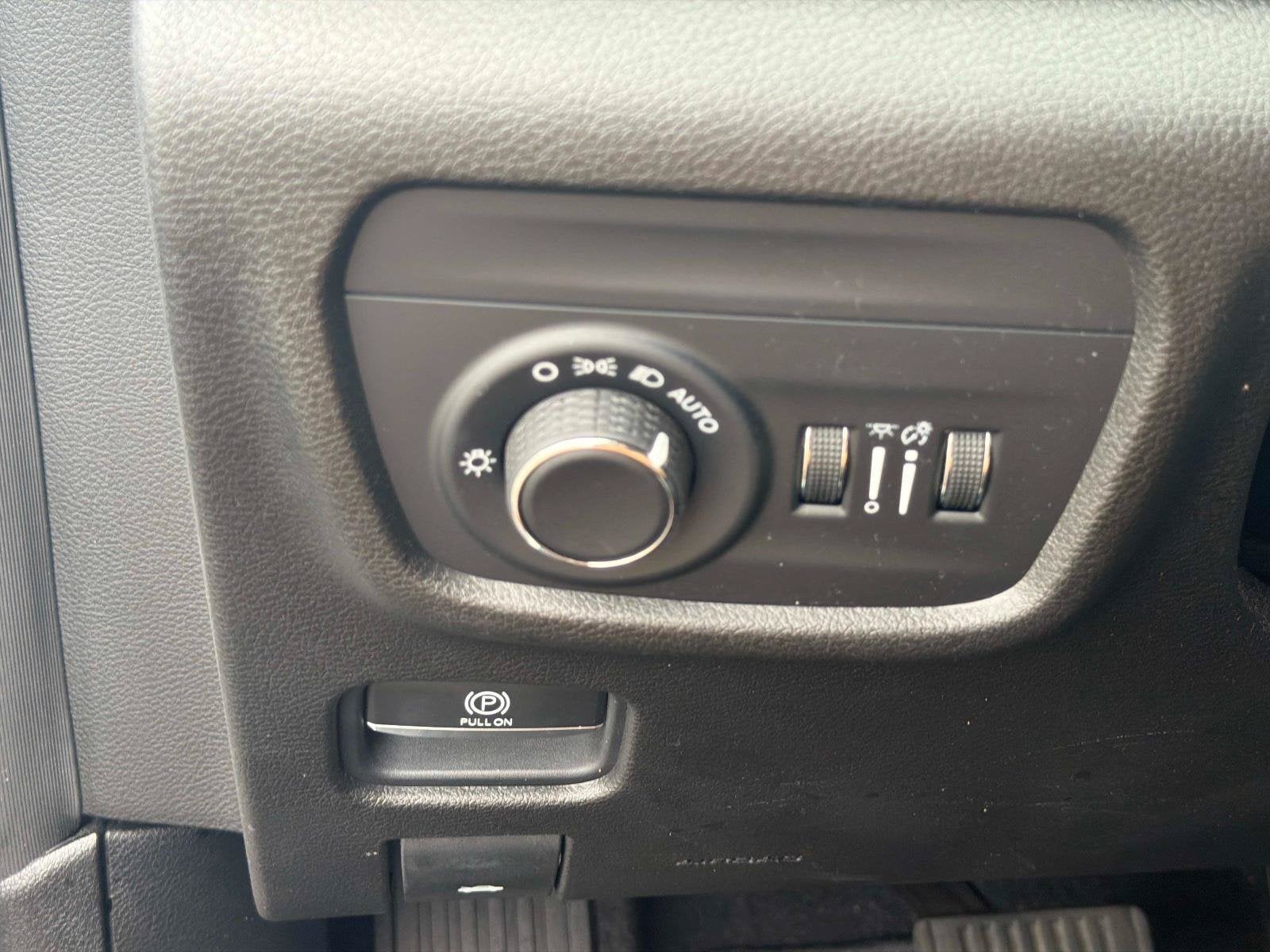2021 Jeep Grand Cherokee L Laredo