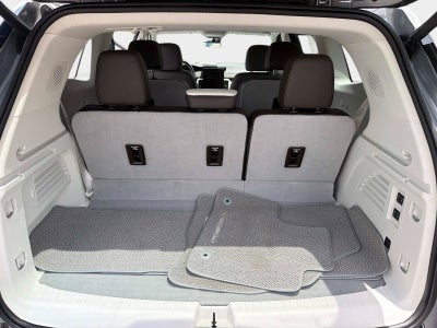 2025 GMC Acadia FWD Denali