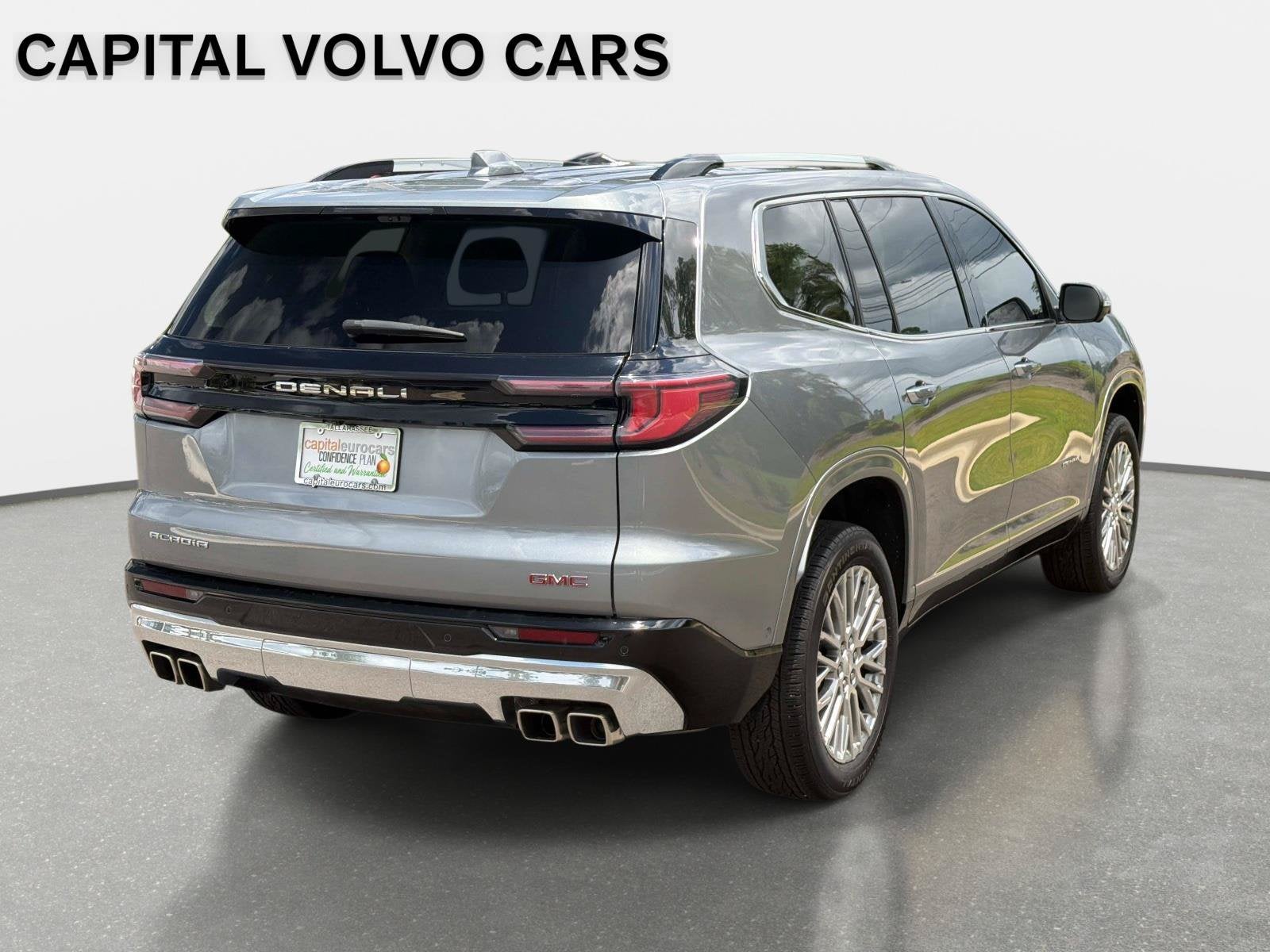 2025 GMC Acadia FWD Denali