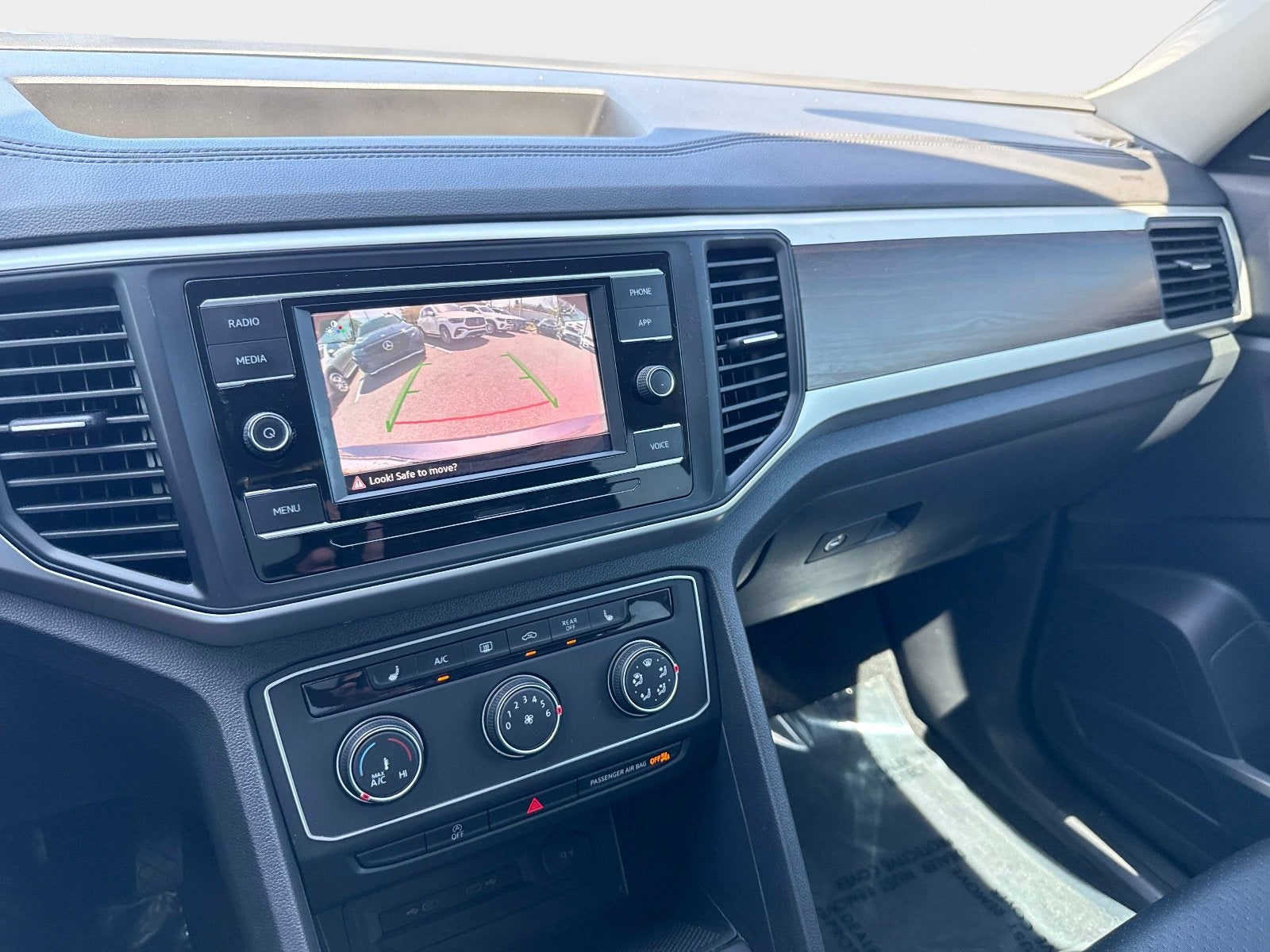 2022 Volkswagen Atlas 2.0T SE