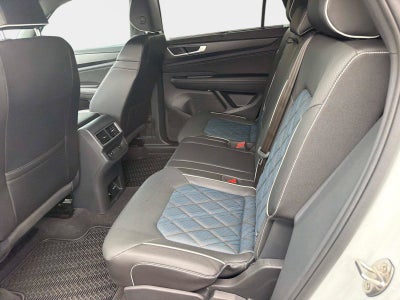 2024 Volkswagen Atlas Cross Sport 2.0T SEL Premium R-Line