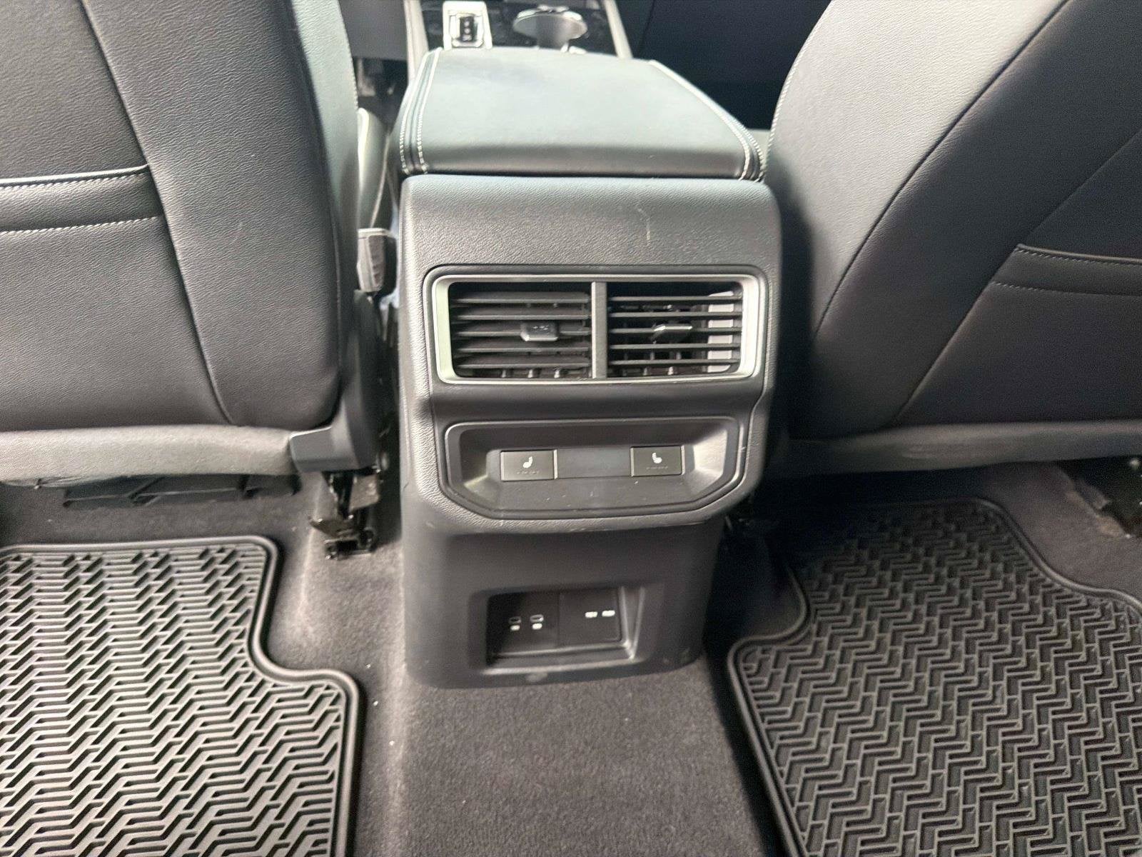 2024 Volkswagen Atlas Cross Sport 2.0T SEL Premium R-Line
