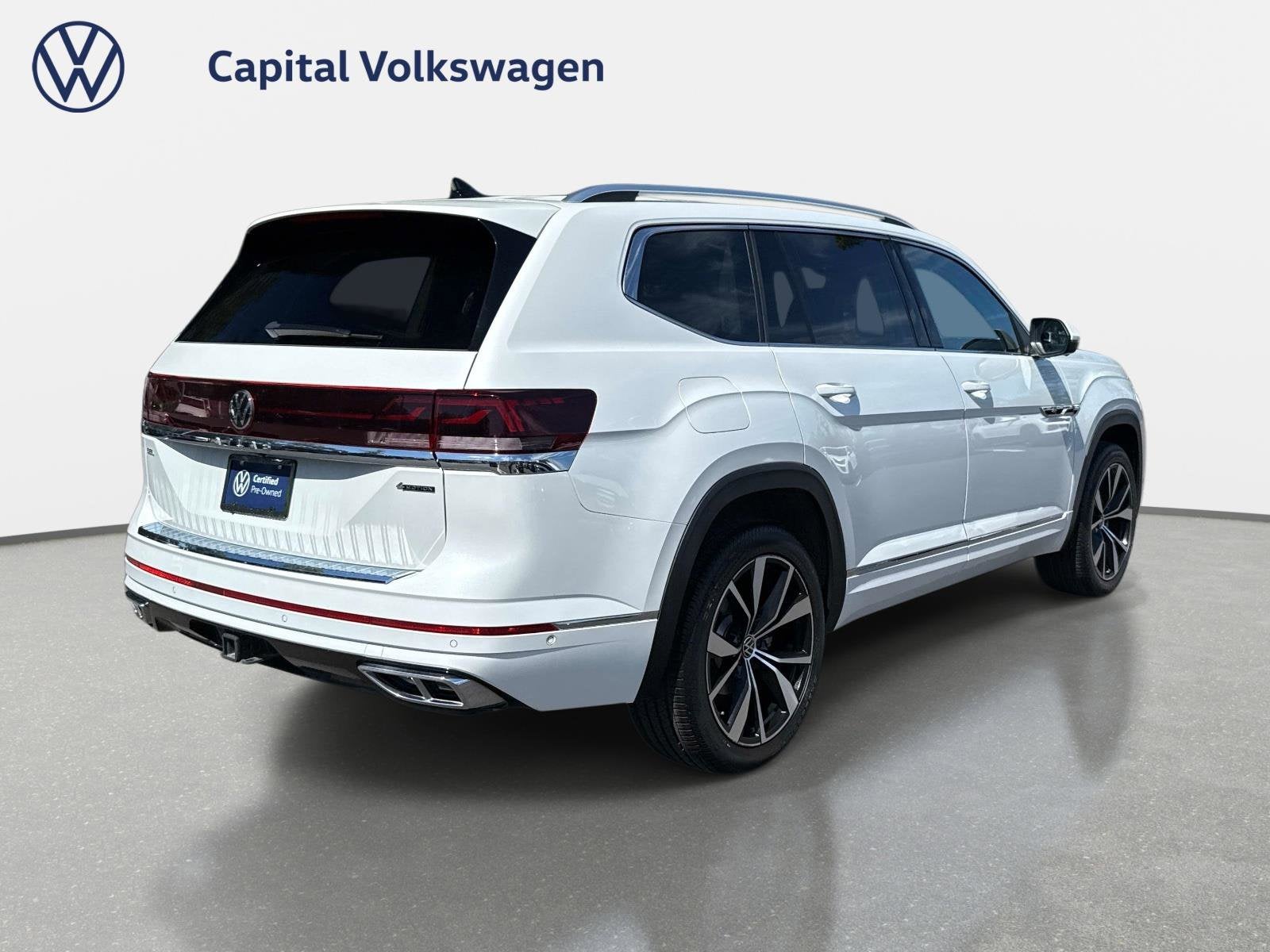 2024 Volkswagen Atlas 2.0T SEL Premium R-Line