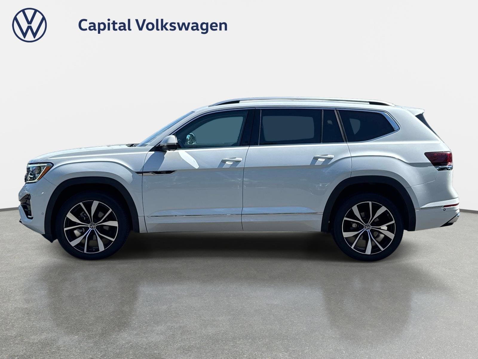 2024 Volkswagen Atlas 2.0T SEL Premium R-Line