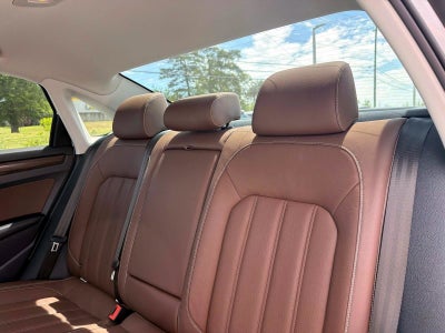 2022 Volkswagen Passat 2.0T Limited Edition