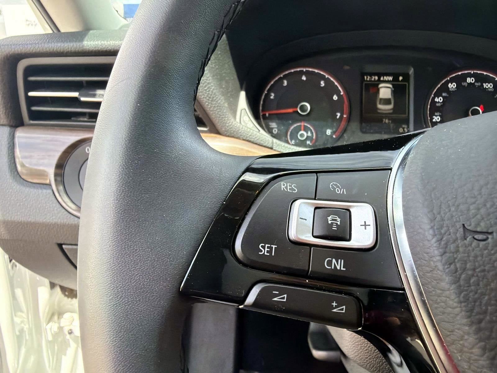 2022 Volkswagen Passat 2.0T Limited Edition