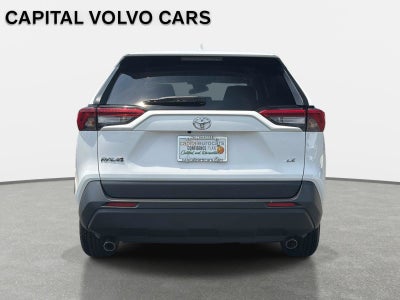 2022 Toyota RAV4 LE