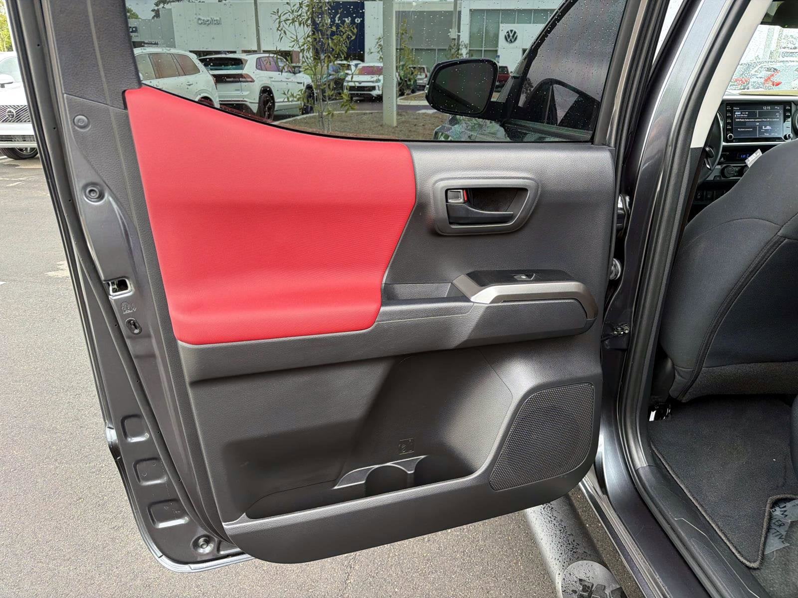 2022 Toyota Tacoma 2WD SR5