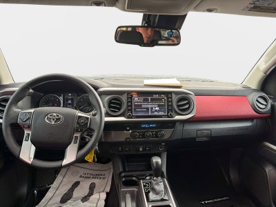 2022 Toyota Tacoma 2WD SR5