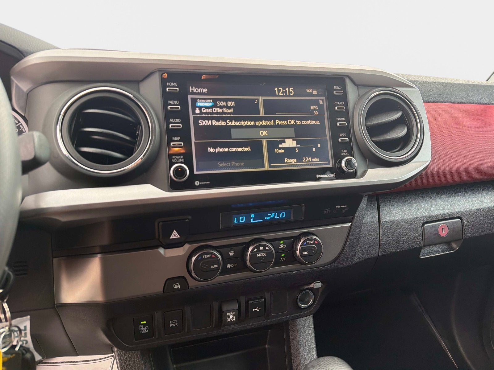 2022 Toyota Tacoma 2WD SR5