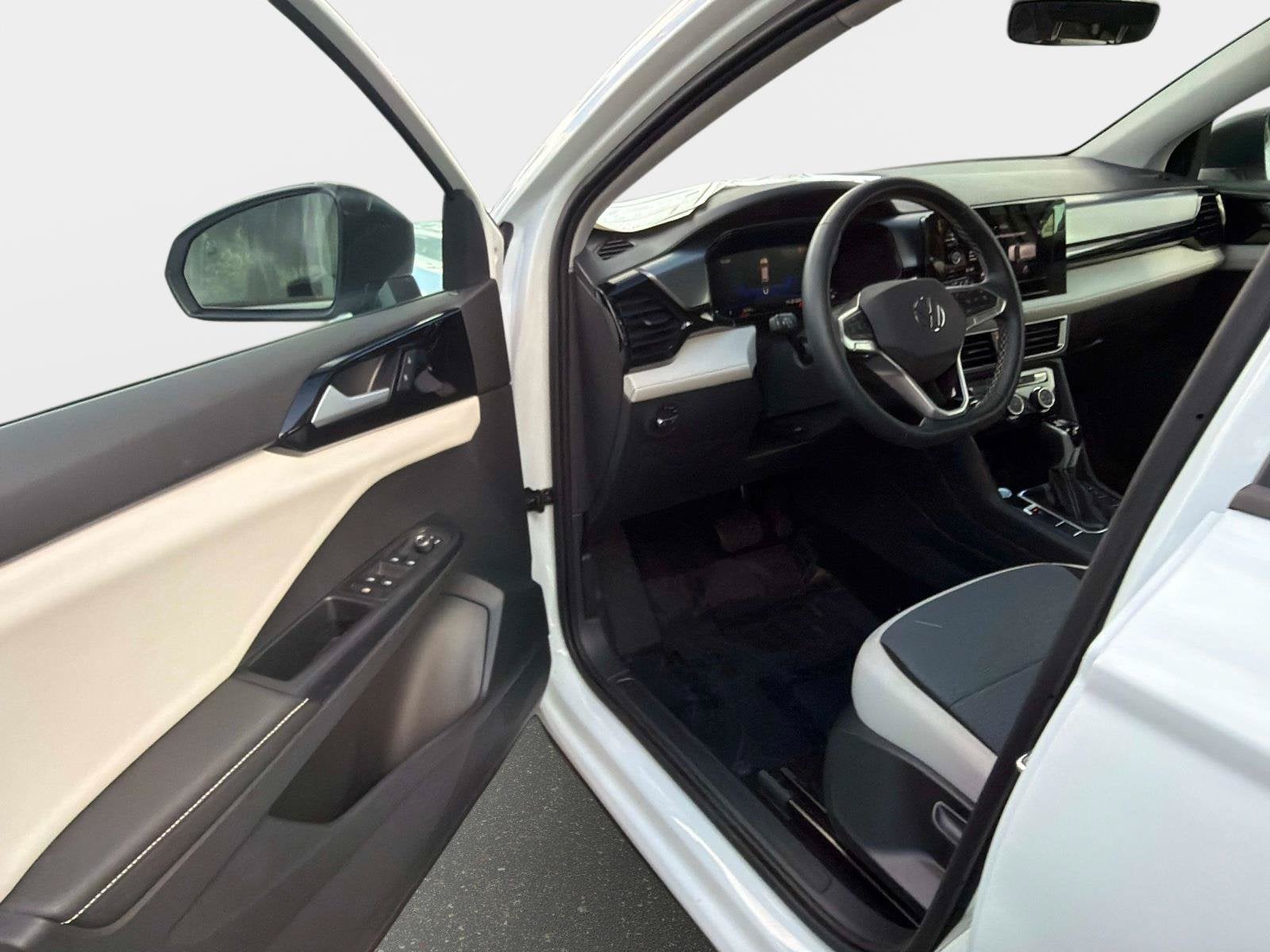 2026 Volkswagen Taos S