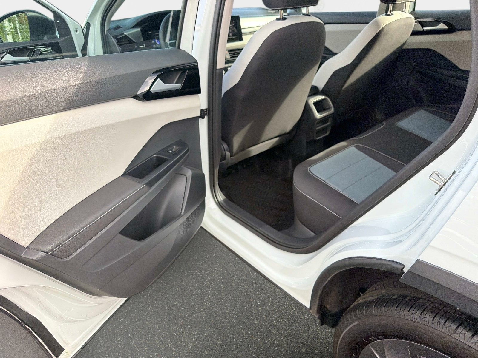 2026 Volkswagen Taos S
