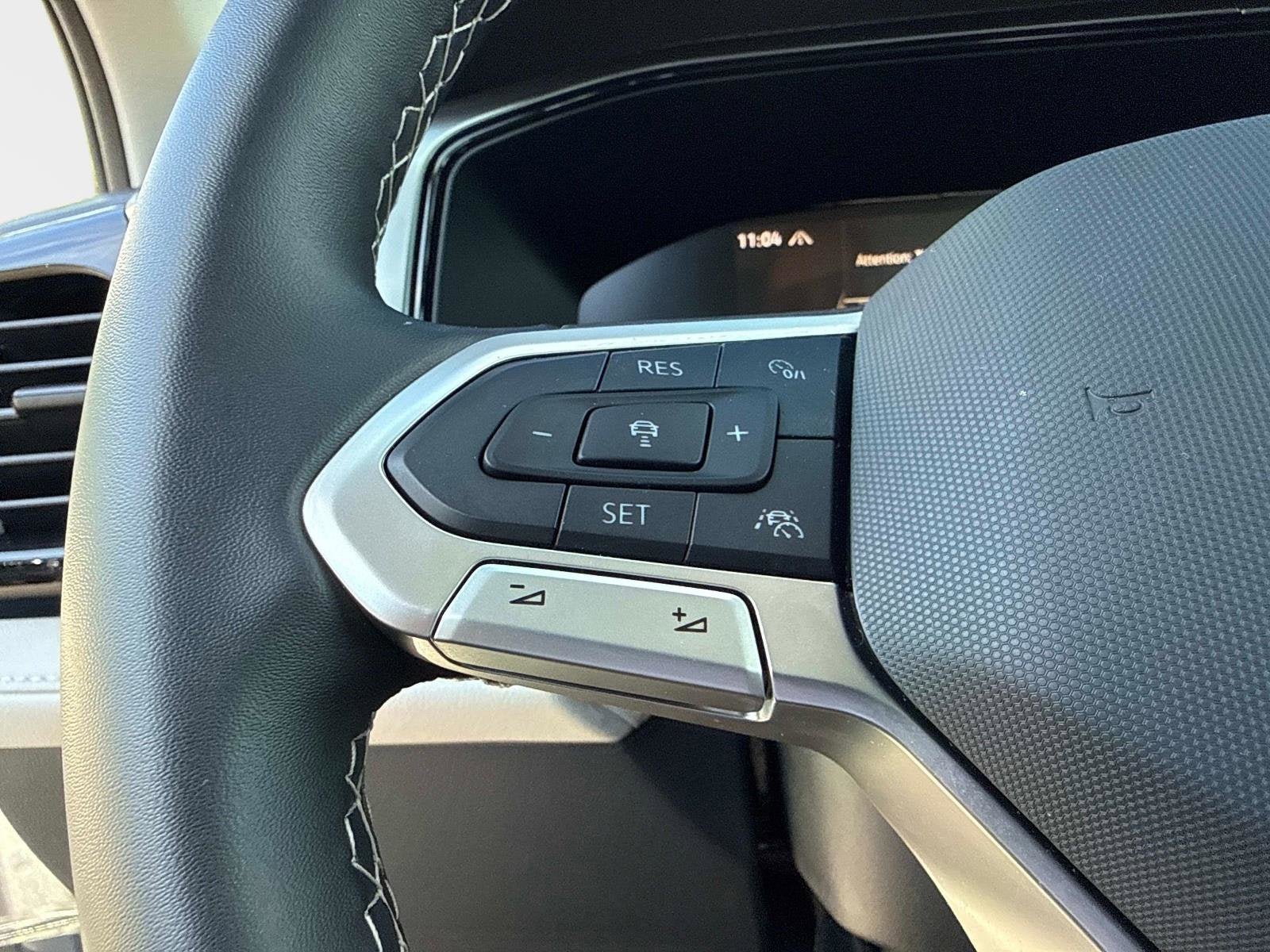 2025 Volkswagen Taos S