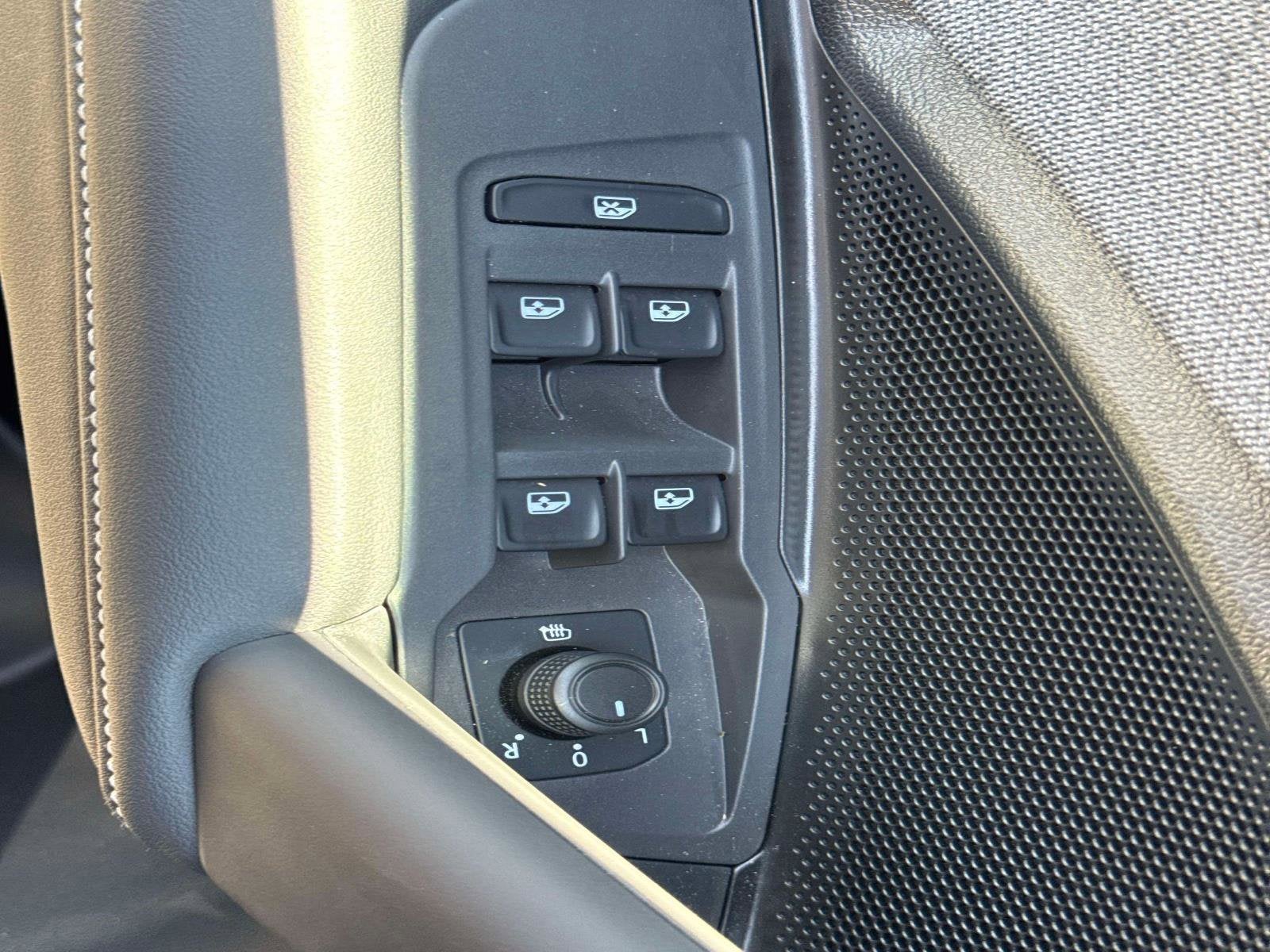 2025 Volkswagen Tiguan S