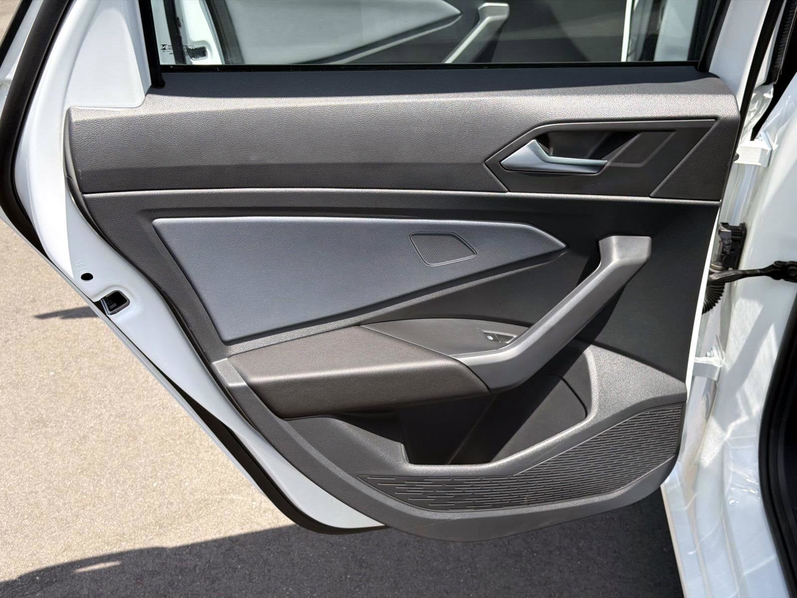 2025 Volkswagen Jetta SE