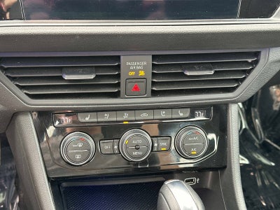 2019 Volkswagen Jetta SEL Premium