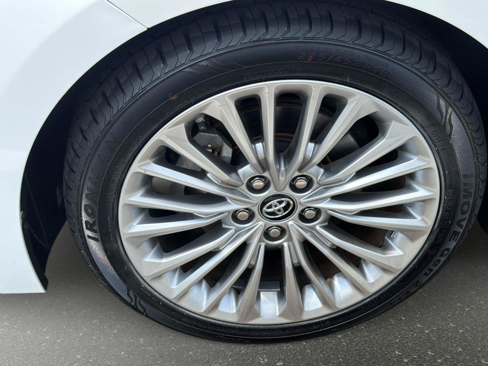 2019 Toyota Avalon Limited