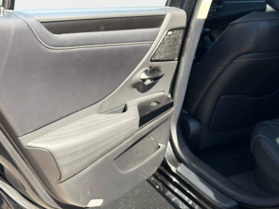 2022 Lexus ES ES 300h Luxury