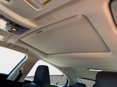 2022 Lexus ES ES 300h Luxury