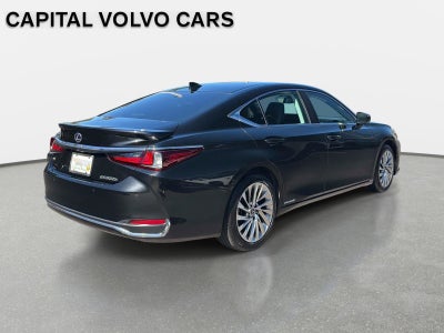 2022 Lexus ES ES 300h Luxury