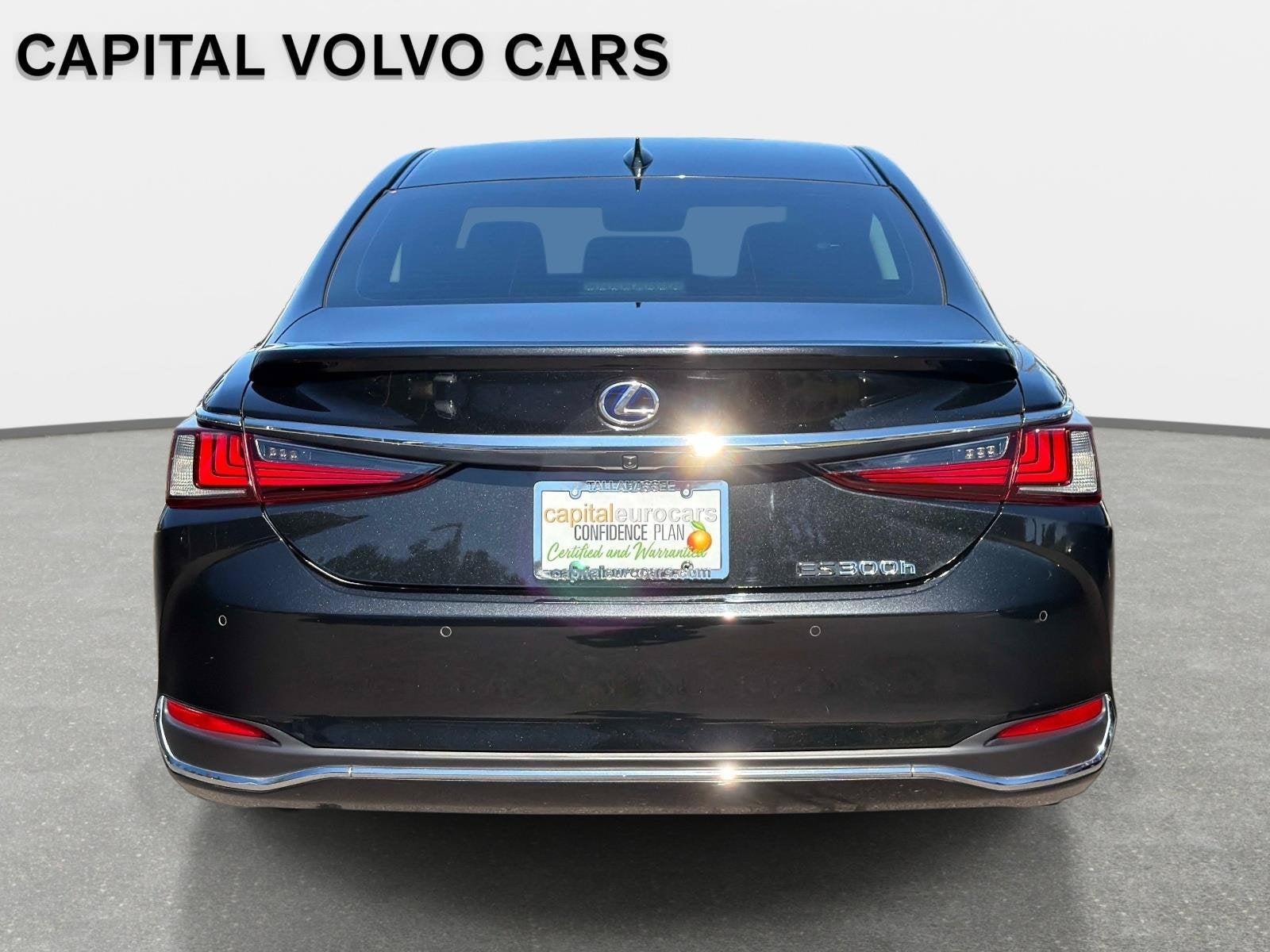 2022 Lexus ES ES 300h Luxury