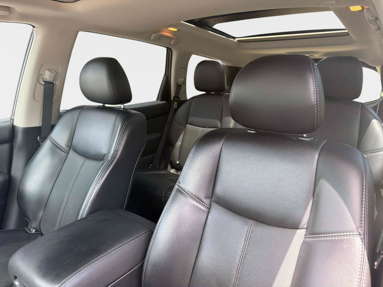 2020 Nissan Pathfinder Platinum