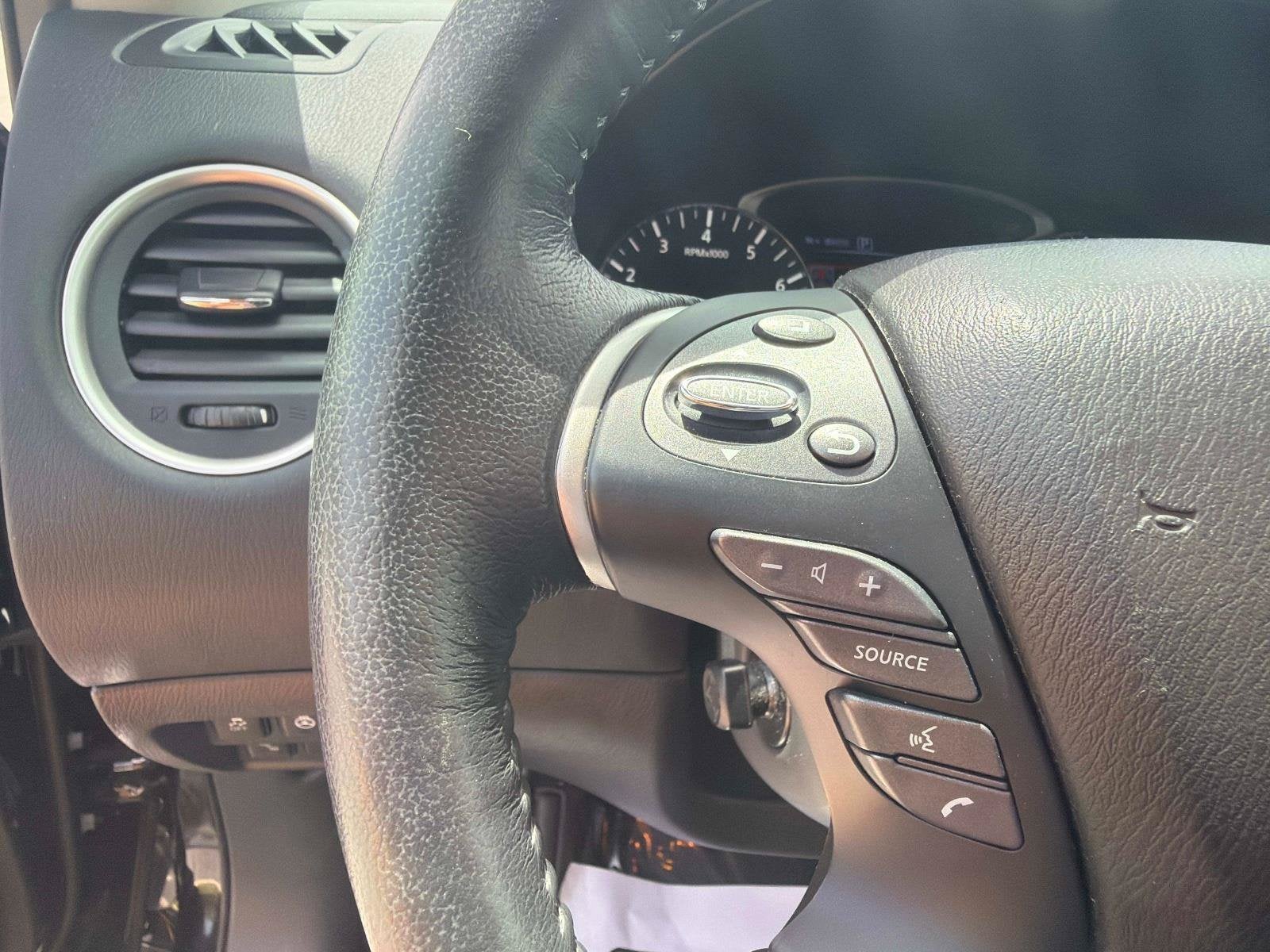 2020 Nissan Pathfinder Platinum