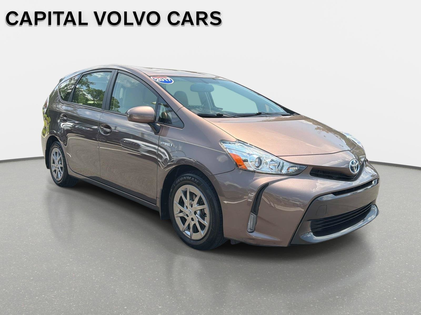 2017 Toyota Prius v Four