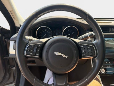 2018 Jaguar XF 25t Premium
