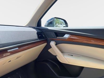 2023 Audi Q5 Premium