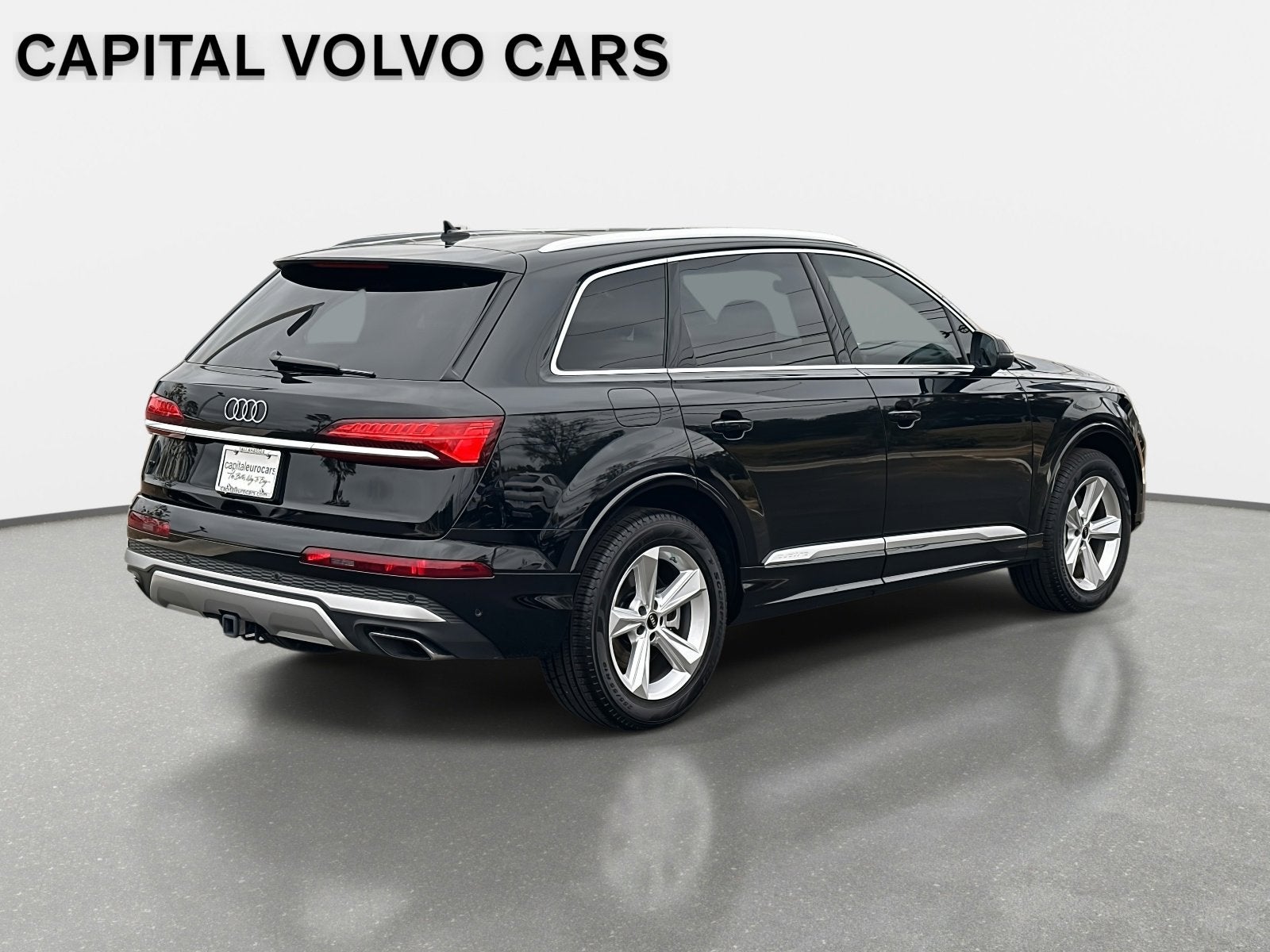 2025 Audi Q7 Premium
