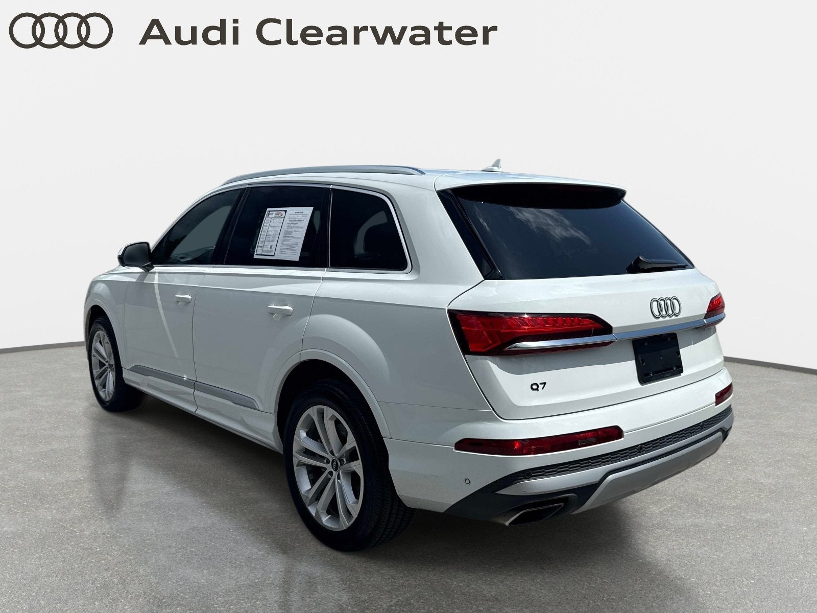 2025 Audi Q7 Premium Plus