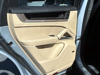 2026 Porsche Cayenne E-Hybrid