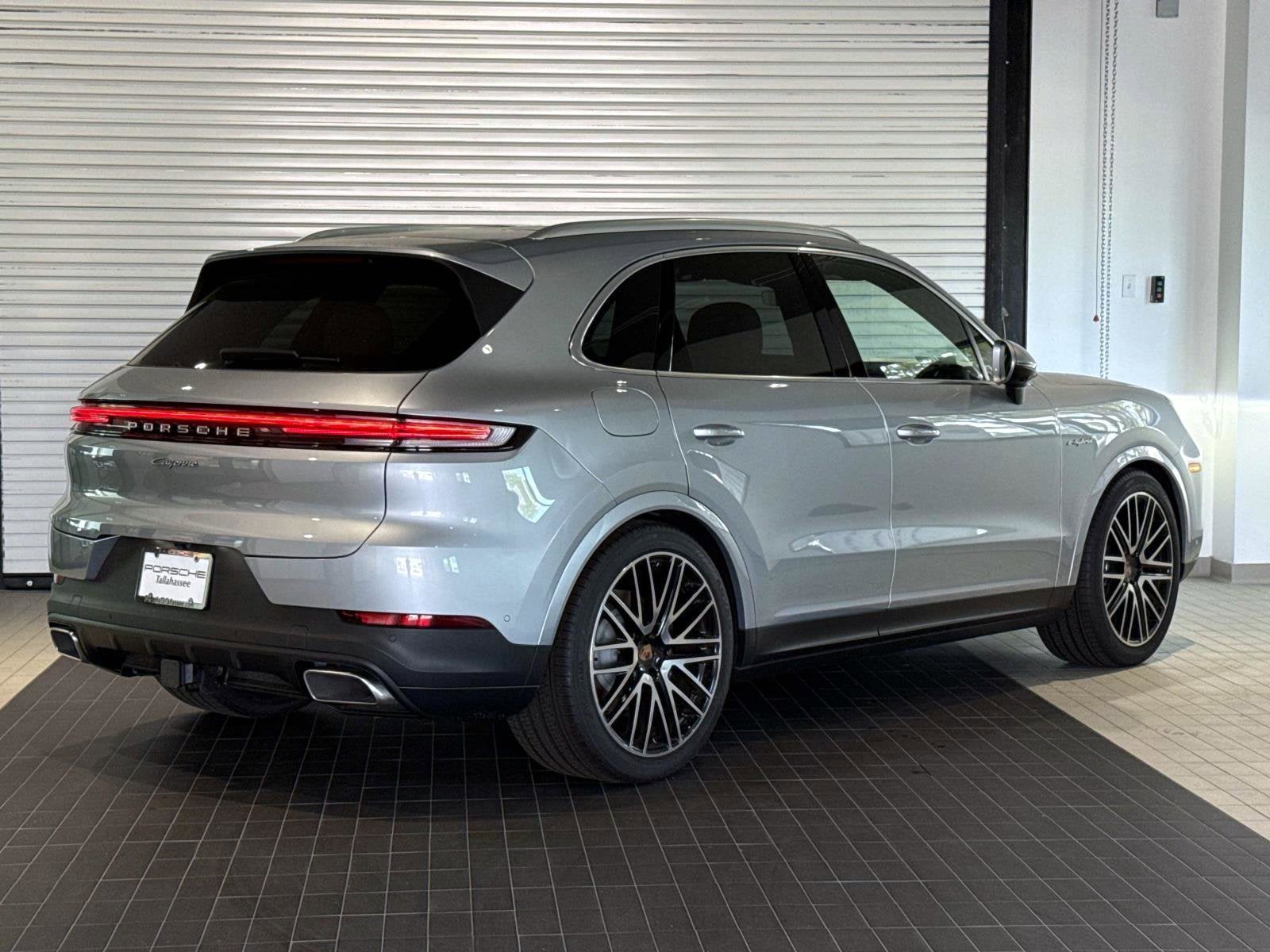 2026 Porsche Cayenne E-Hybrid