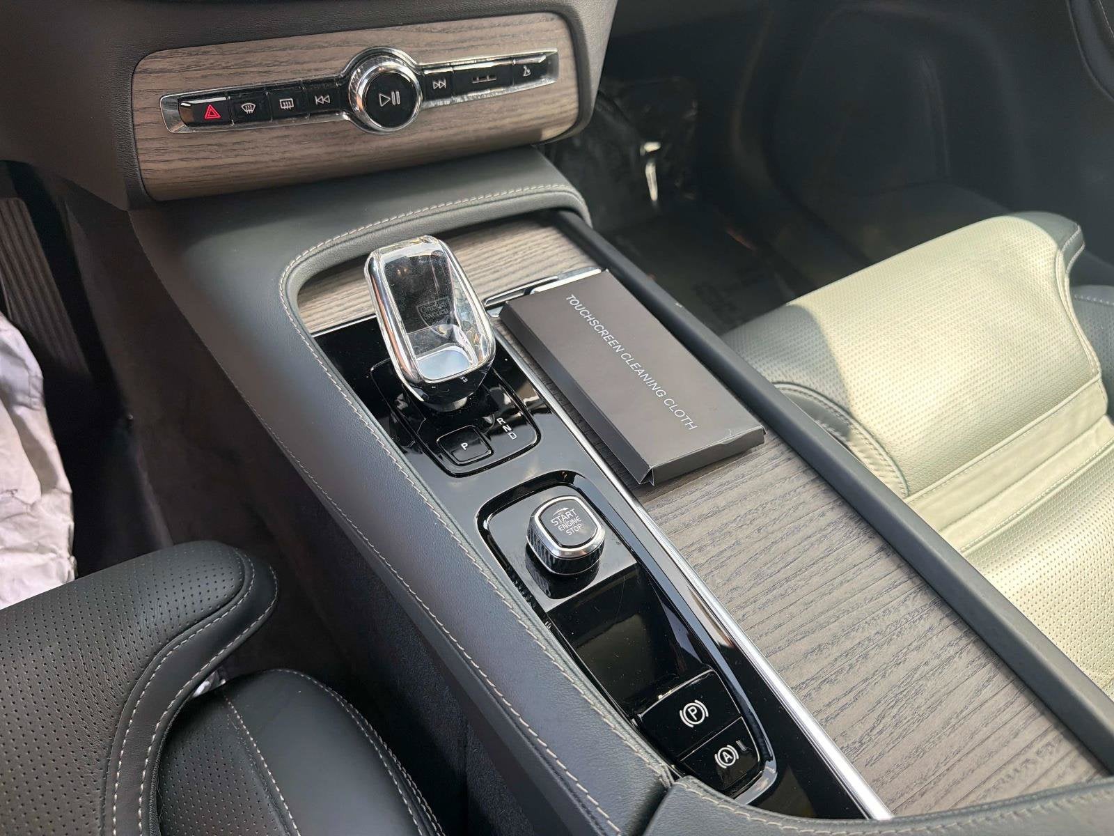 2023 Volvo XC90 Ultimate