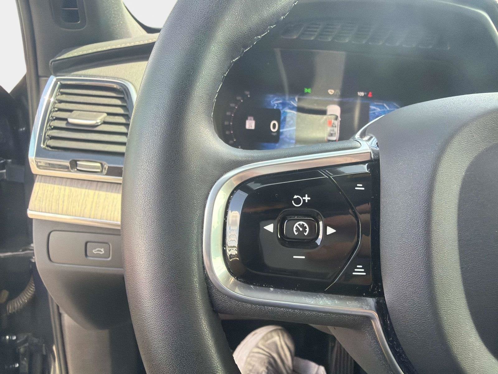 2023 Volvo XC90 Ultimate