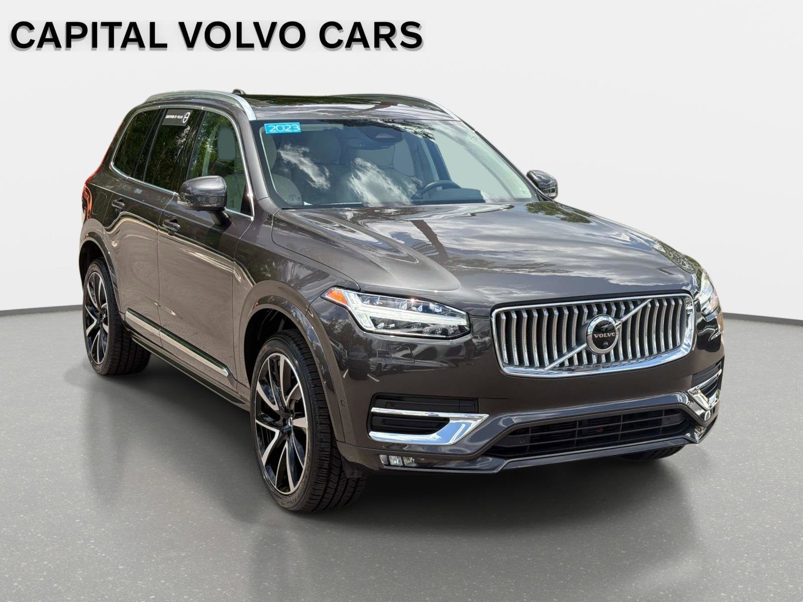 2023 Volvo XC90 Plus