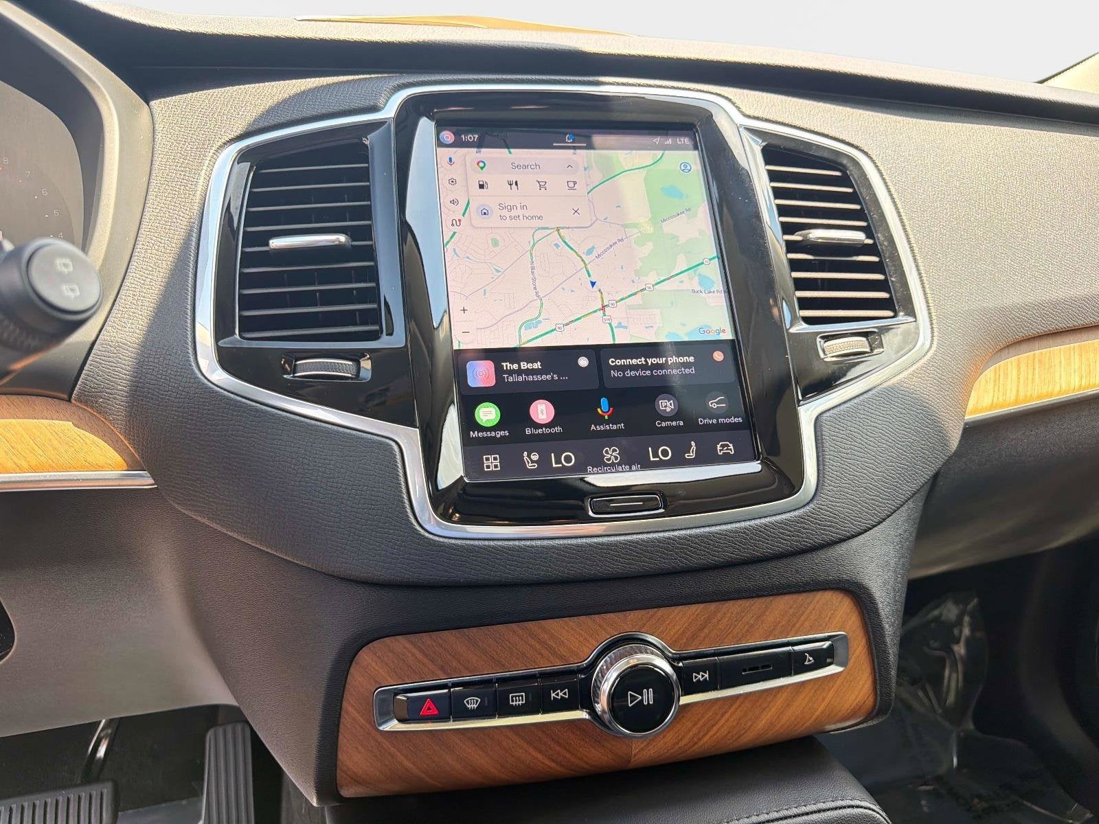 2023 Volvo XC90 Plus