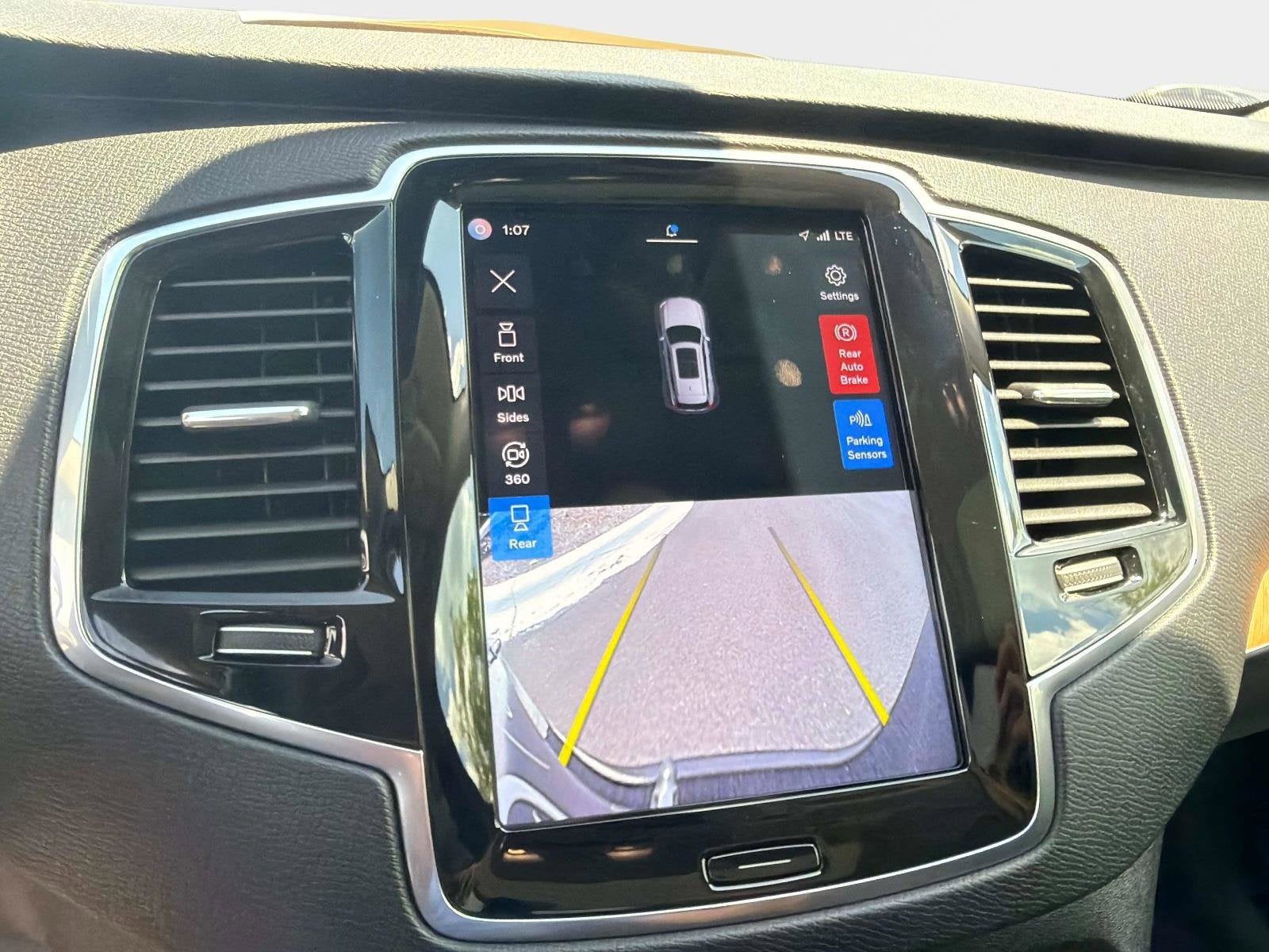 2023 Volvo XC90 Plus