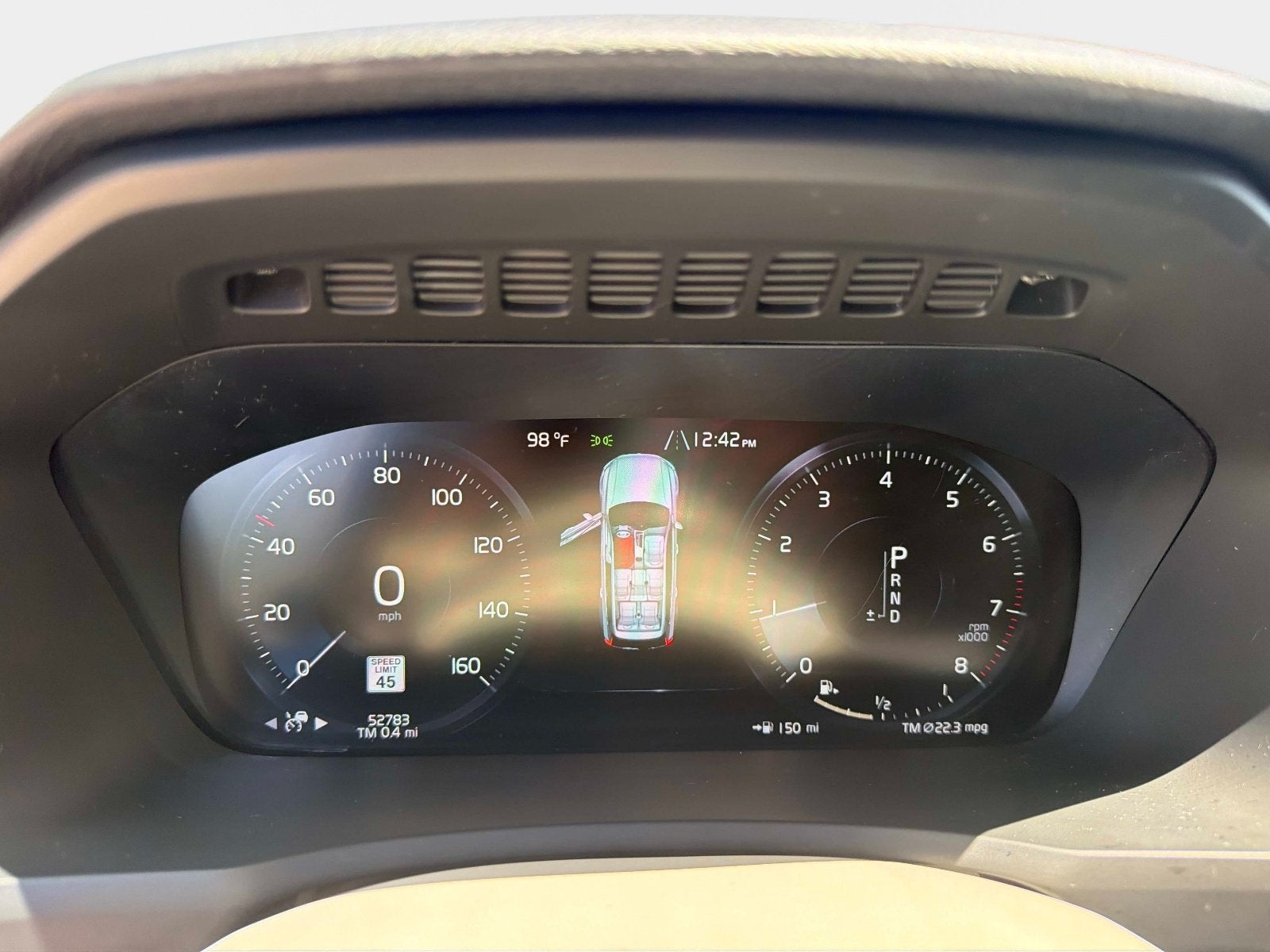 2021 Volvo XC90 Momentum