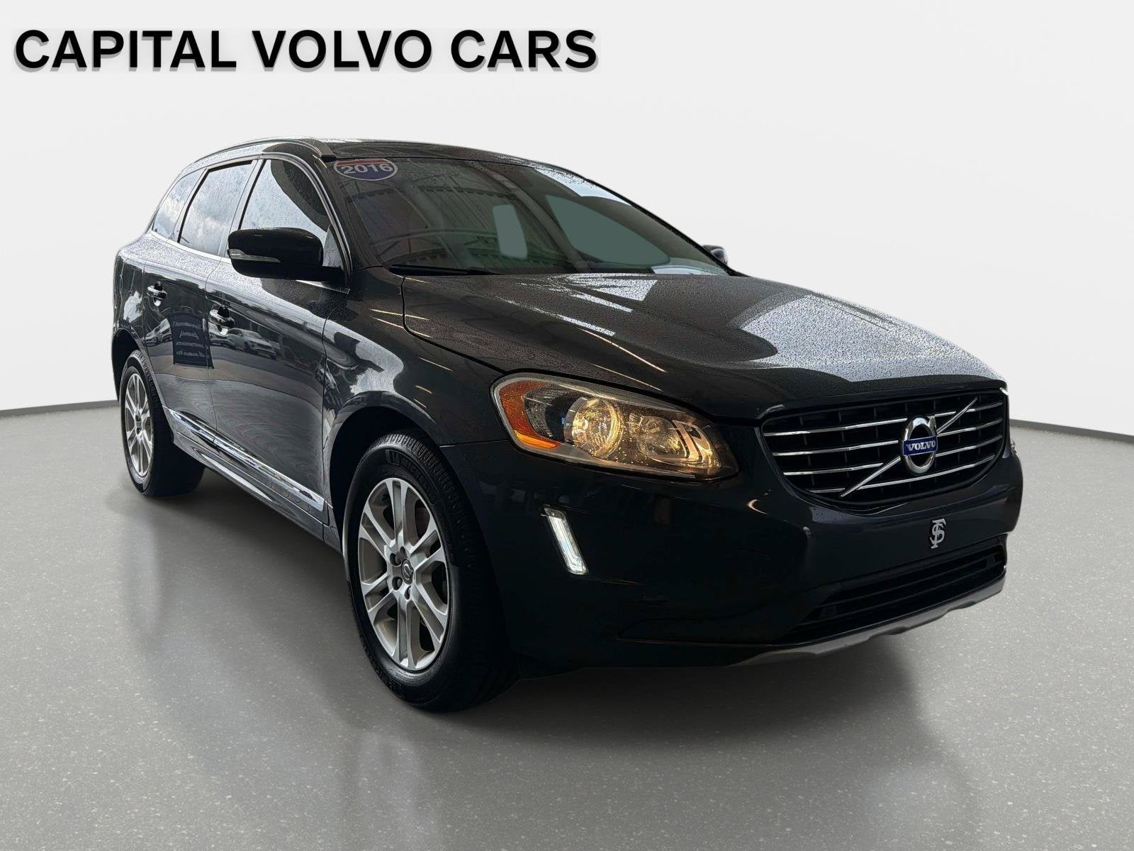 2016 Volvo XC60 T5 Drive-E Premier