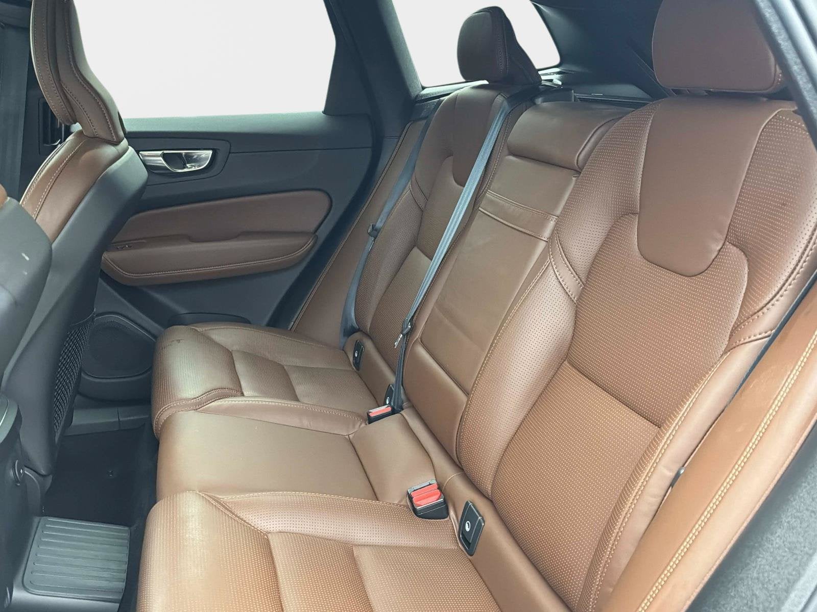 2021 Volvo XC60 Inscription Expression