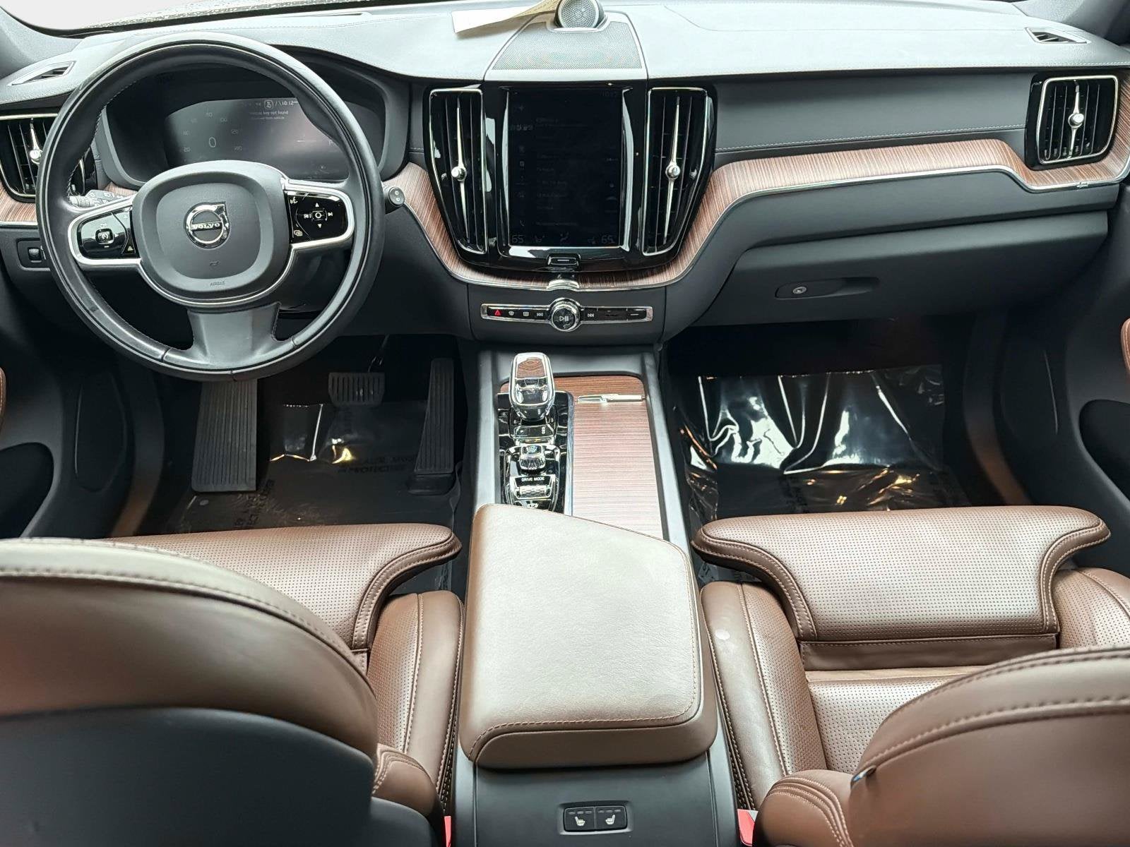 2021 Volvo XC60 Inscription Expression